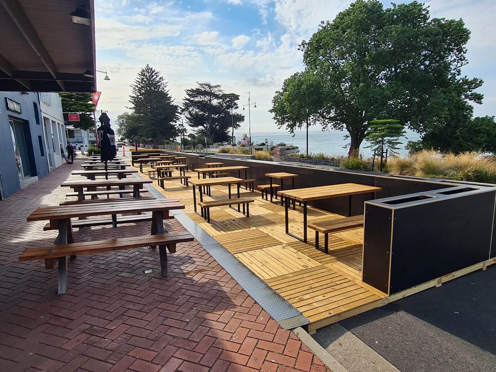Hotel Phillip Island Parklet 